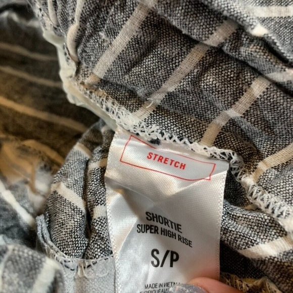 Express Womens Small Short Shorts Linen Blend Gray Striped High Rise Stretch - Picture 5 of 12